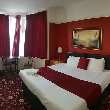 Harrow Bed & Breakfast 哈罗区 外观 照片